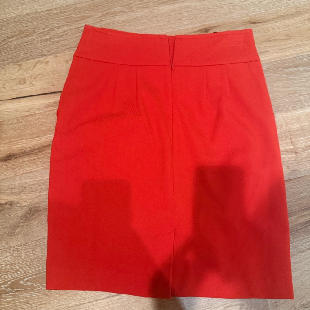 LOFT Petite Pocket Skirt - Picture 4 of 5